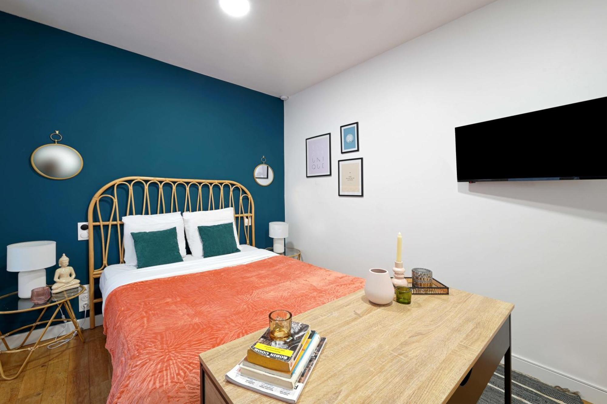 Modern Studio Fully Renovated Paris Exterior photo
